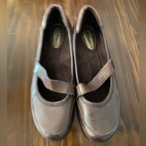 Elegant Brown Women's Hush Puppies Flats